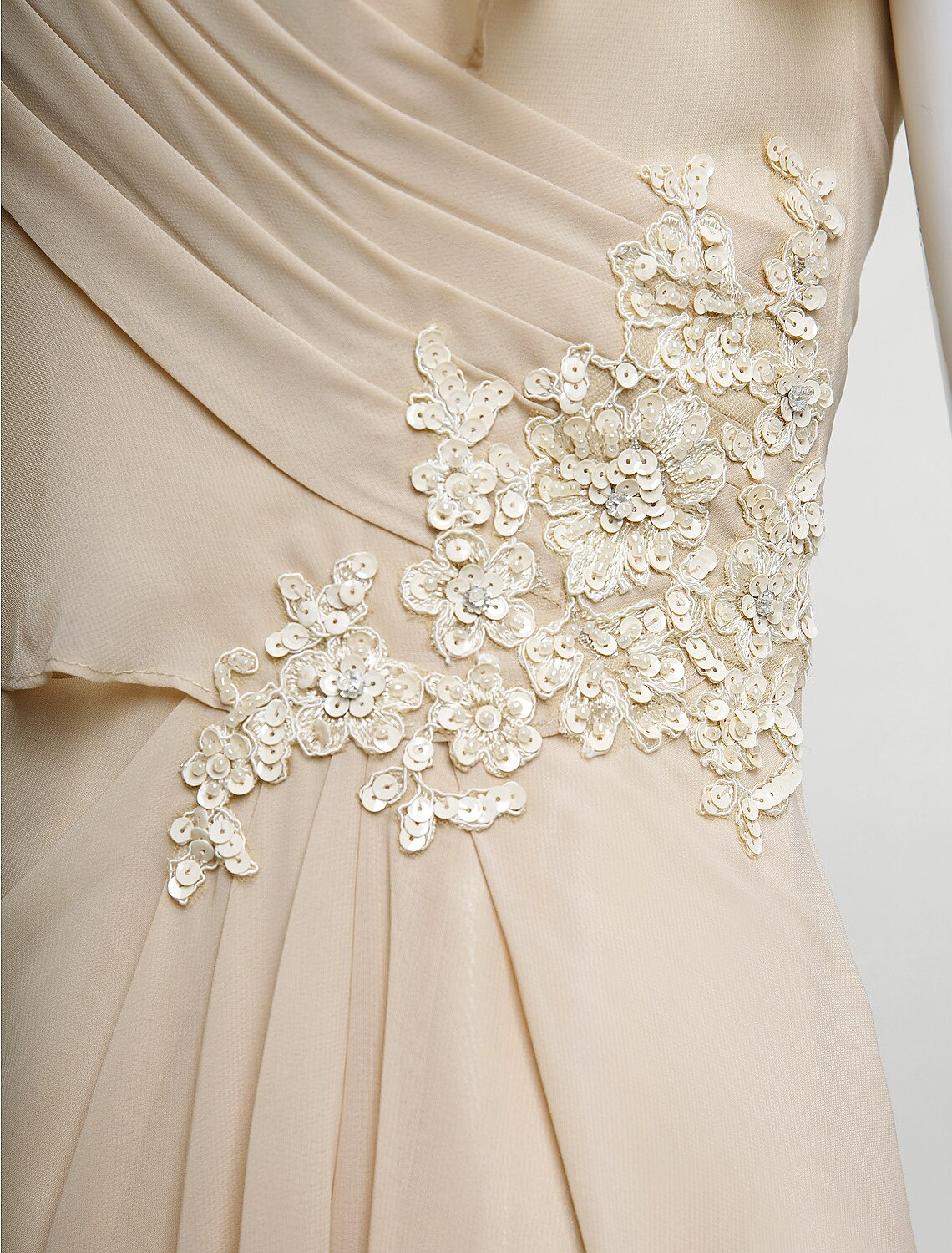 Mother of the Bride Dress Plus Size Elegant V Neck Floor Length Chiffon Sleeveless with Criss Cross Appliques