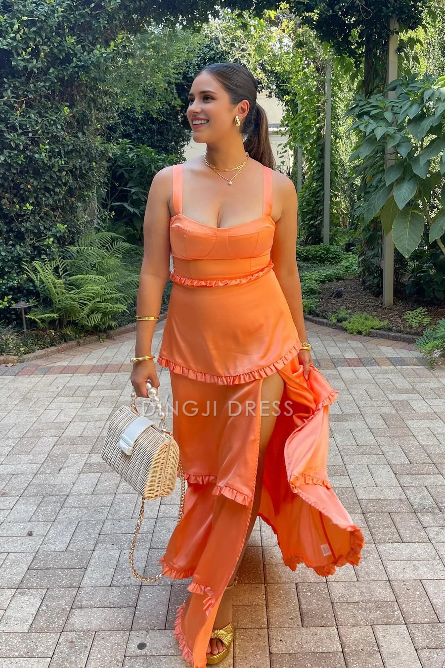 DingJiDress Formal Dress A-Line Spaghetti Strap Sleeveless Tiered Ruffled Side Fork Long Party Fashion Prom Dress