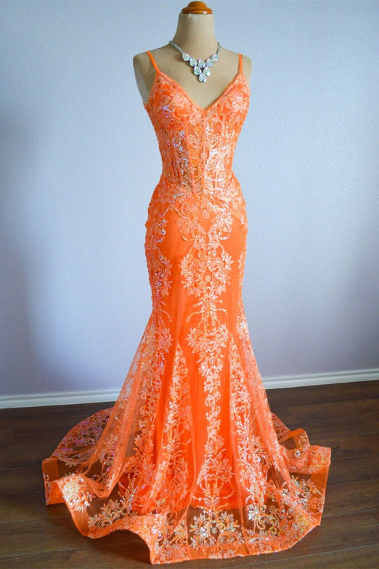 DingJiDress Formal Dress Mermaid Spaghetti Straps Sequins Applique Long Exquisite Prom Dress