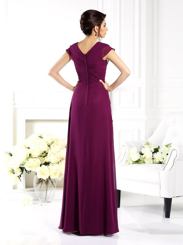 A-Line/Princess V-neck Short Sleeves Long Chiffon Mother of the Bride Dresses