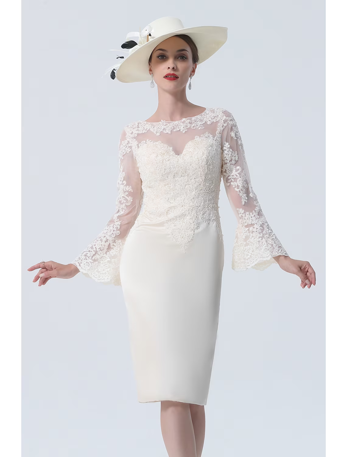 Mother of the Bride Dress Vintage Plus Size Elegant Knee Length Satin Lace Long Sleeve with Lace