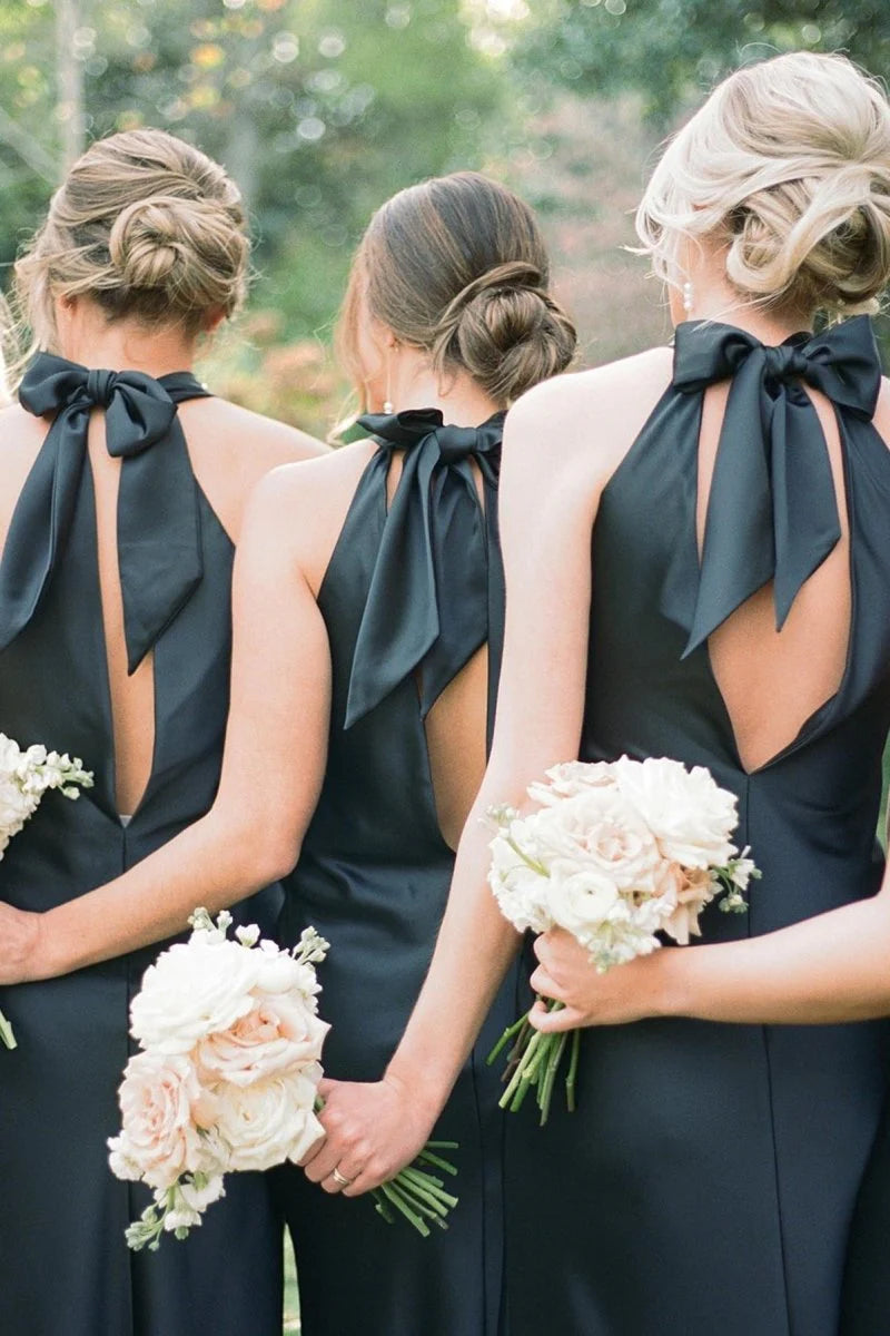 Chic Black Sheath Cross Halter Sleeveless Bows Cutout Back Low Cost Floor Length Bridesmaid Dresses