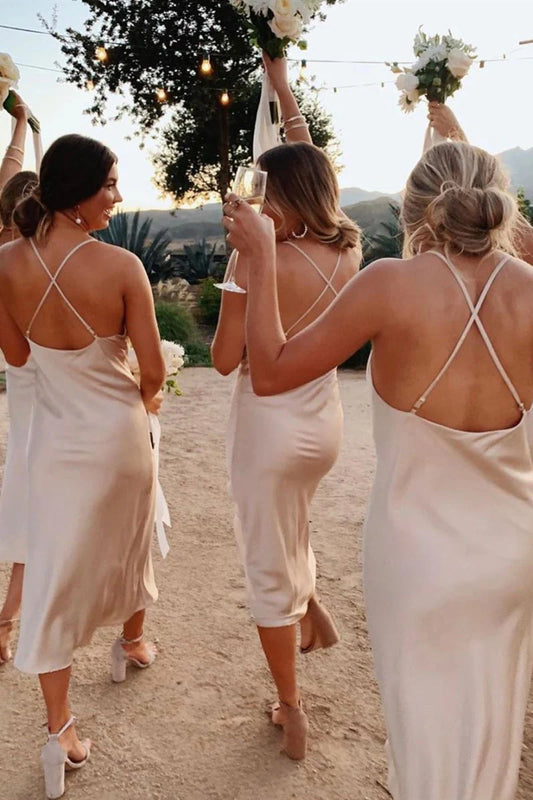 Classic Simple Champagne Sheath Spaghetti Straps Cowl Neck Sleeveless Backless Low Cost Tea-Length Bridesmaid Dresses