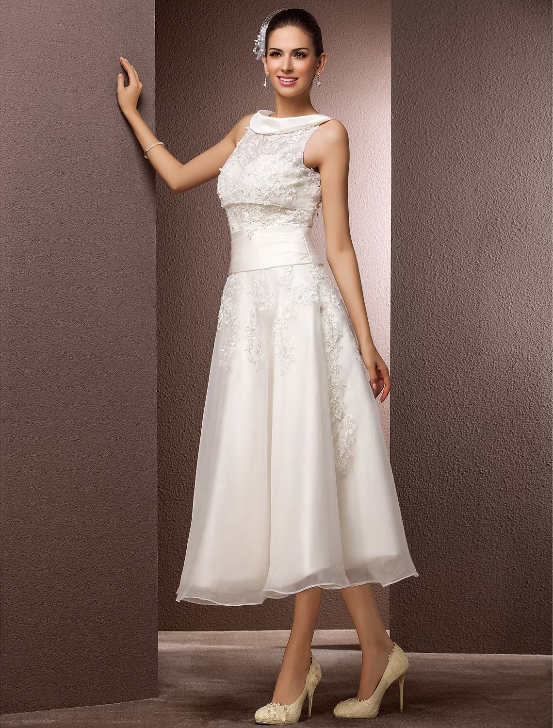 Hall Wedding Dresses Tea Length A-Line Regular Straps Bateau Neck Organza With Pearl Beading
