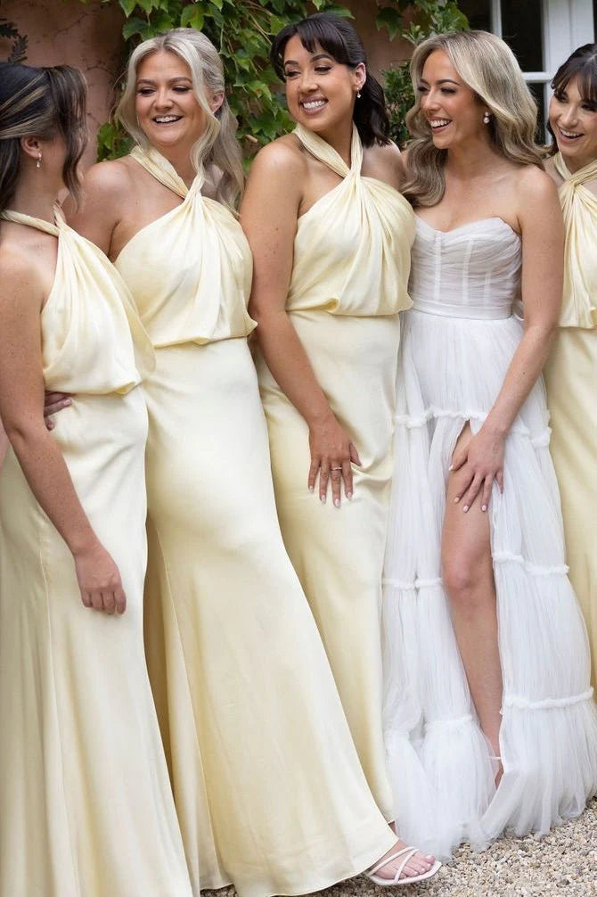 Elegant Yellow Sheath Halter with Twist Knot Sleeveless Backless Low Cost Floor Length Bridesmaid Dresses