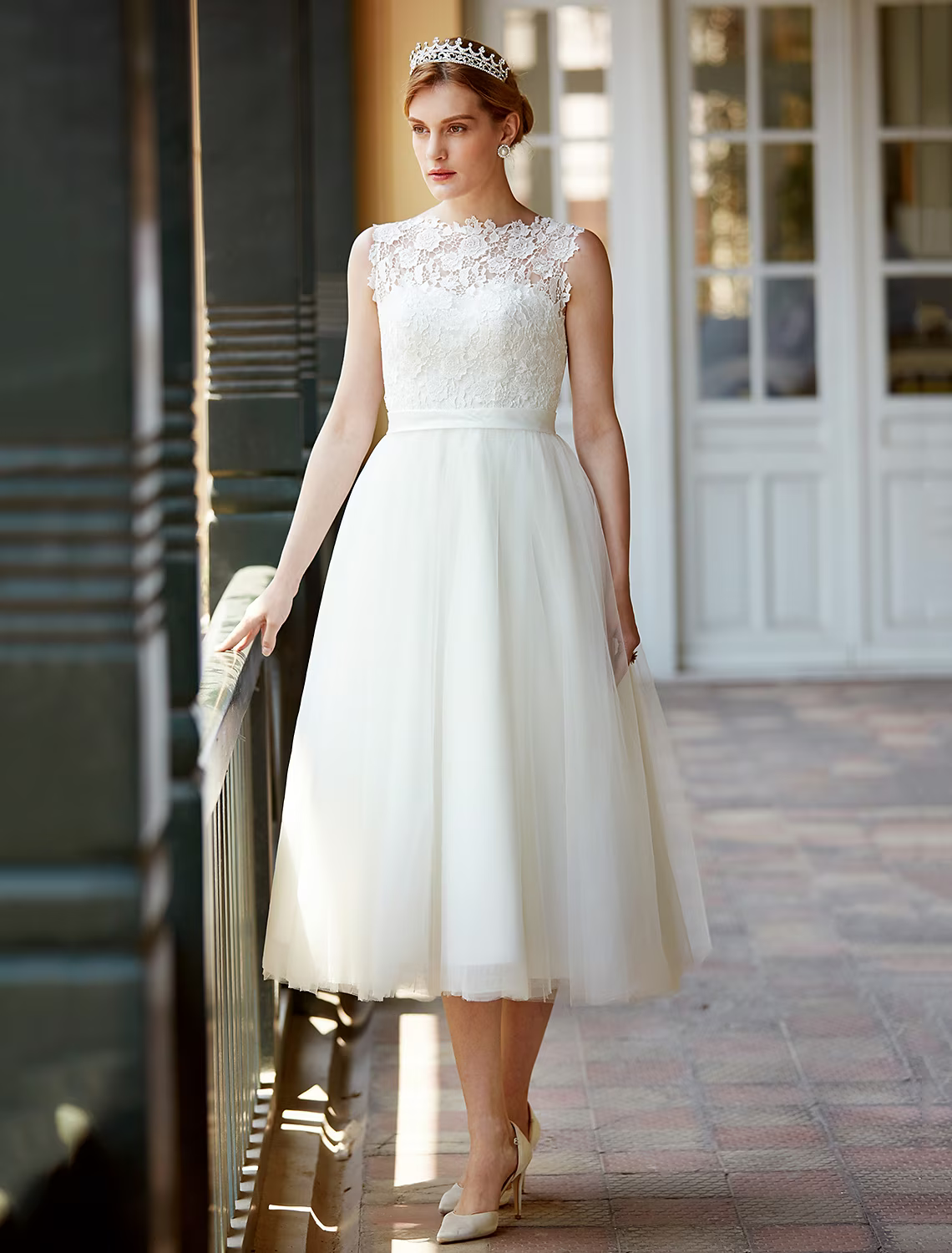 Little White Dresses Wedding Dresses Length A-Line Regular Straps Neck Lace Over Tulle With Buttons