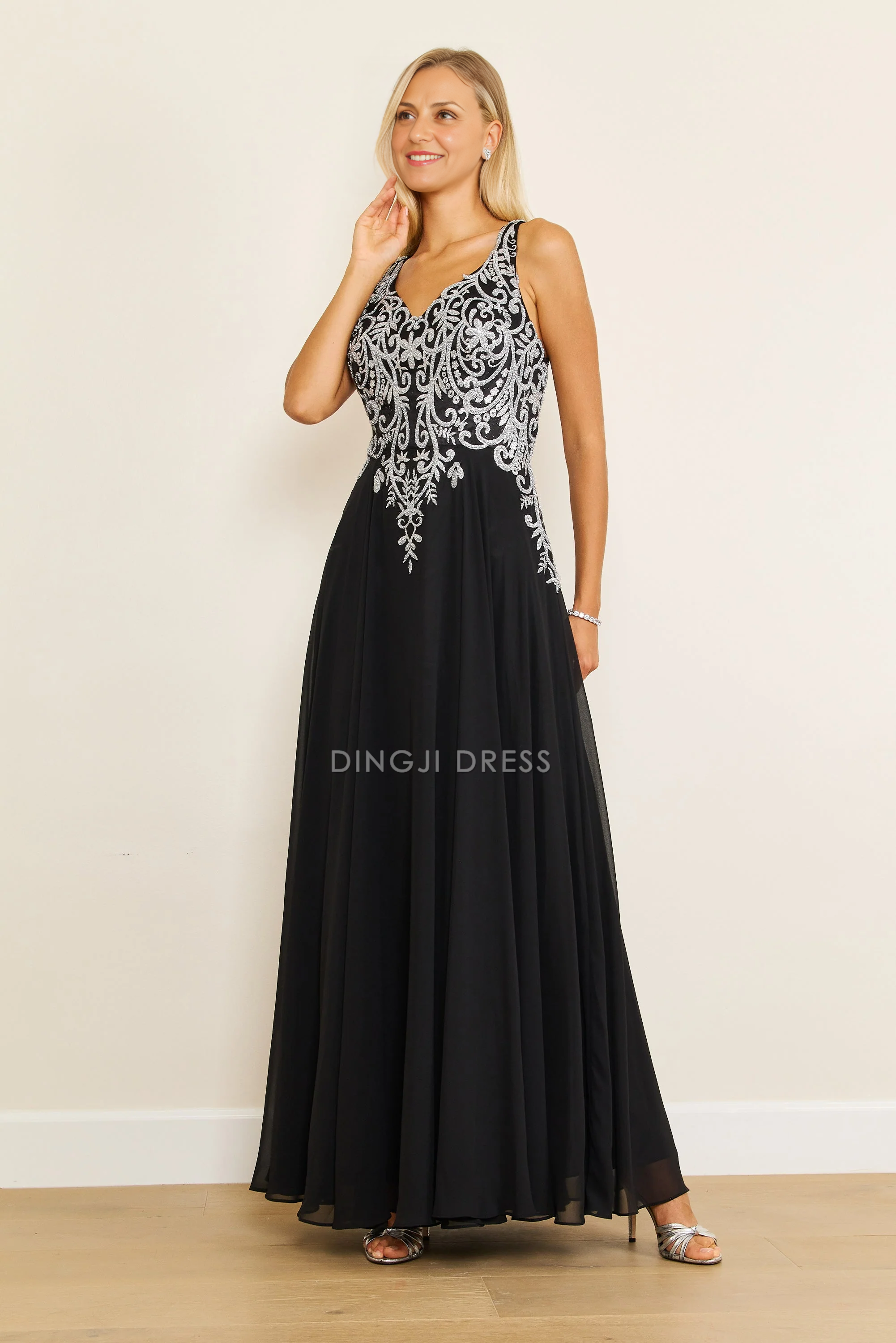 DingJiDress Evening Dress Elegant V Neck Lace Applique Plus Size Long Mother Of The Bride Dress