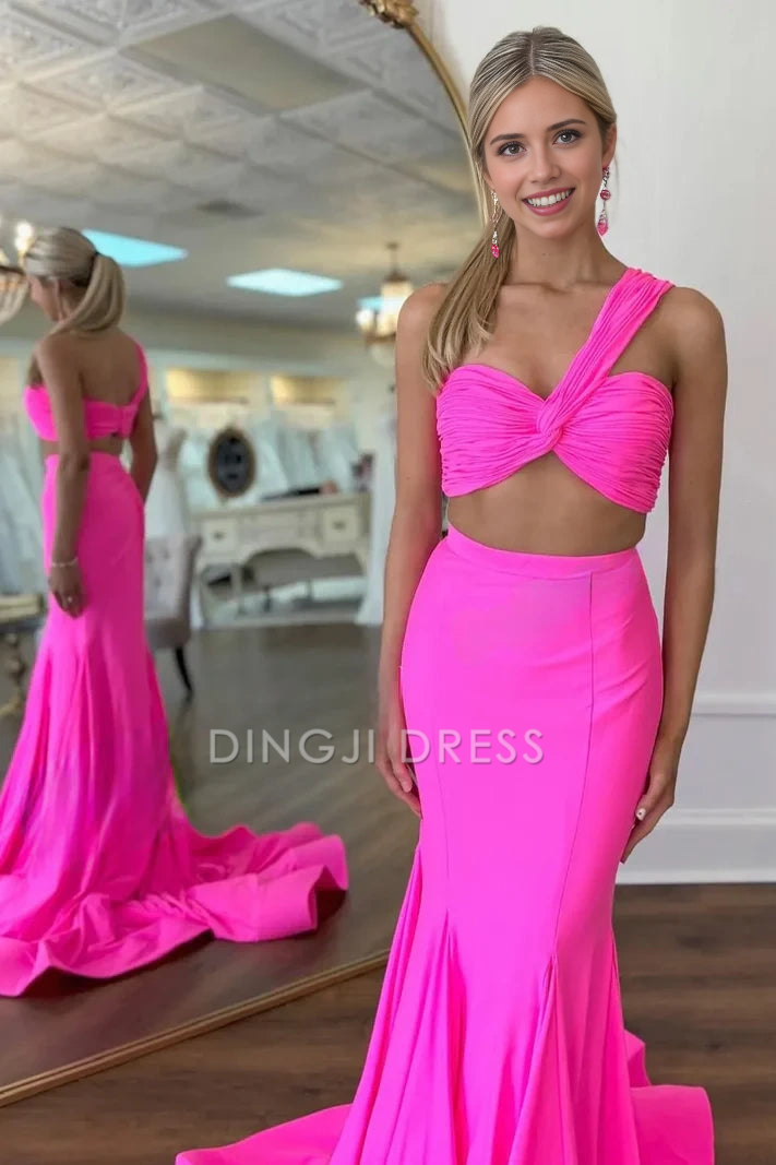 DingJiDress Formal Dress Mermaid One Shoulder Sleeveless Pleated Empire Satin Sexy Prom Dress