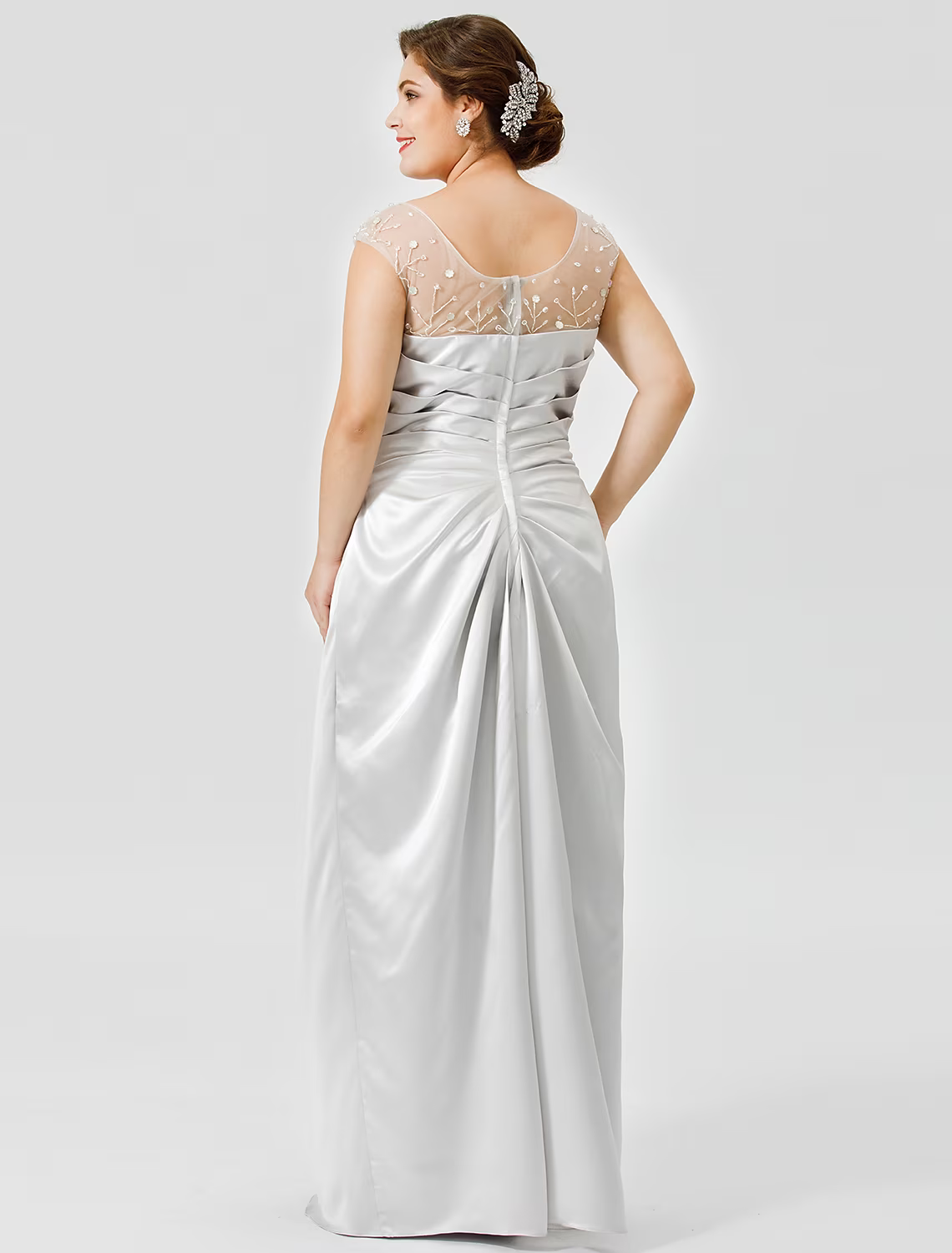 Mother of the Bride Dress Classic Timeless Elegant Luxurious Plus Size Floor Length Satin Sleeveless No with Pleats Crystals