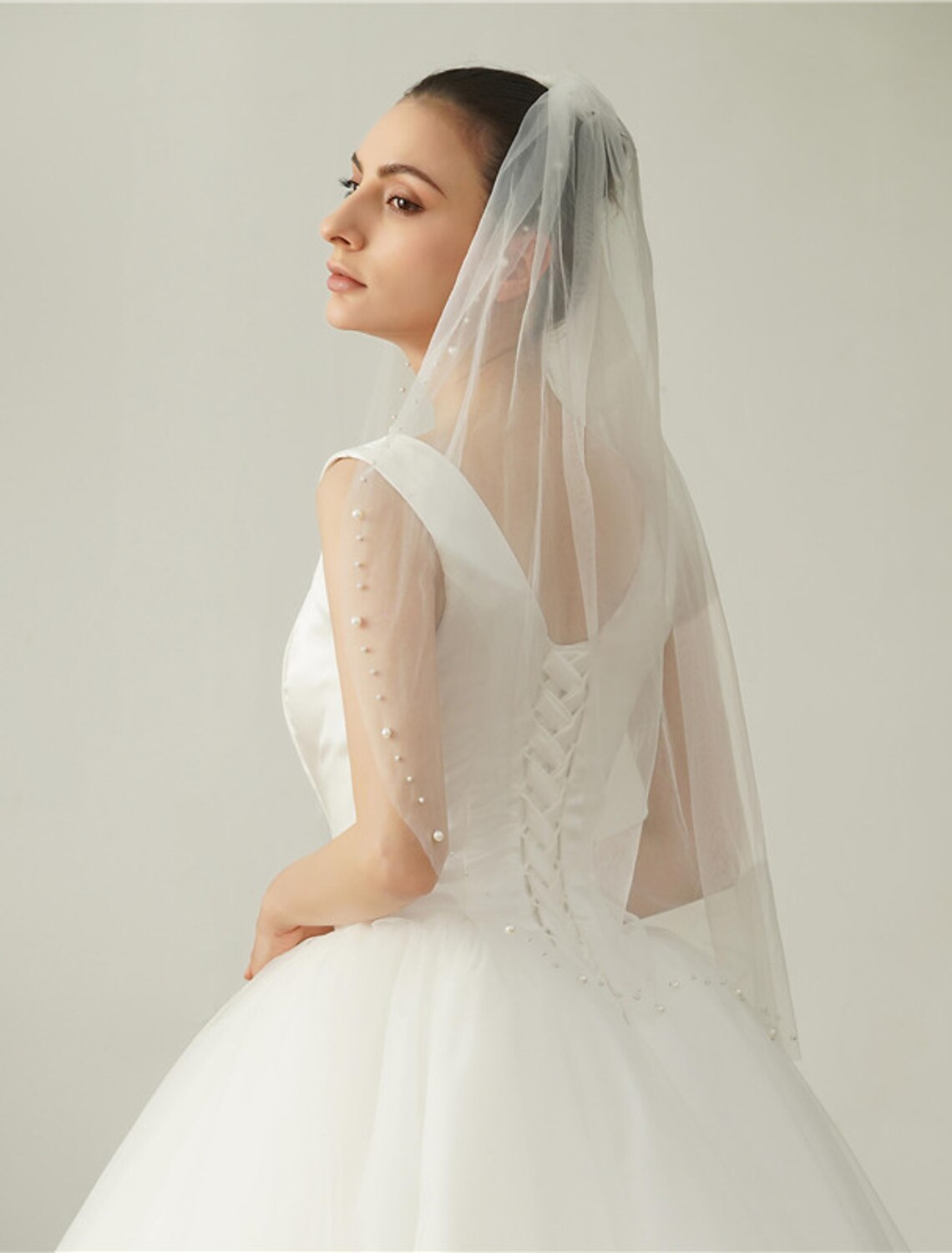 DingJiDress One-tier Pearl Wedding Veil Elbow with Faux Pearl 35.43 in (90cm) Tulle