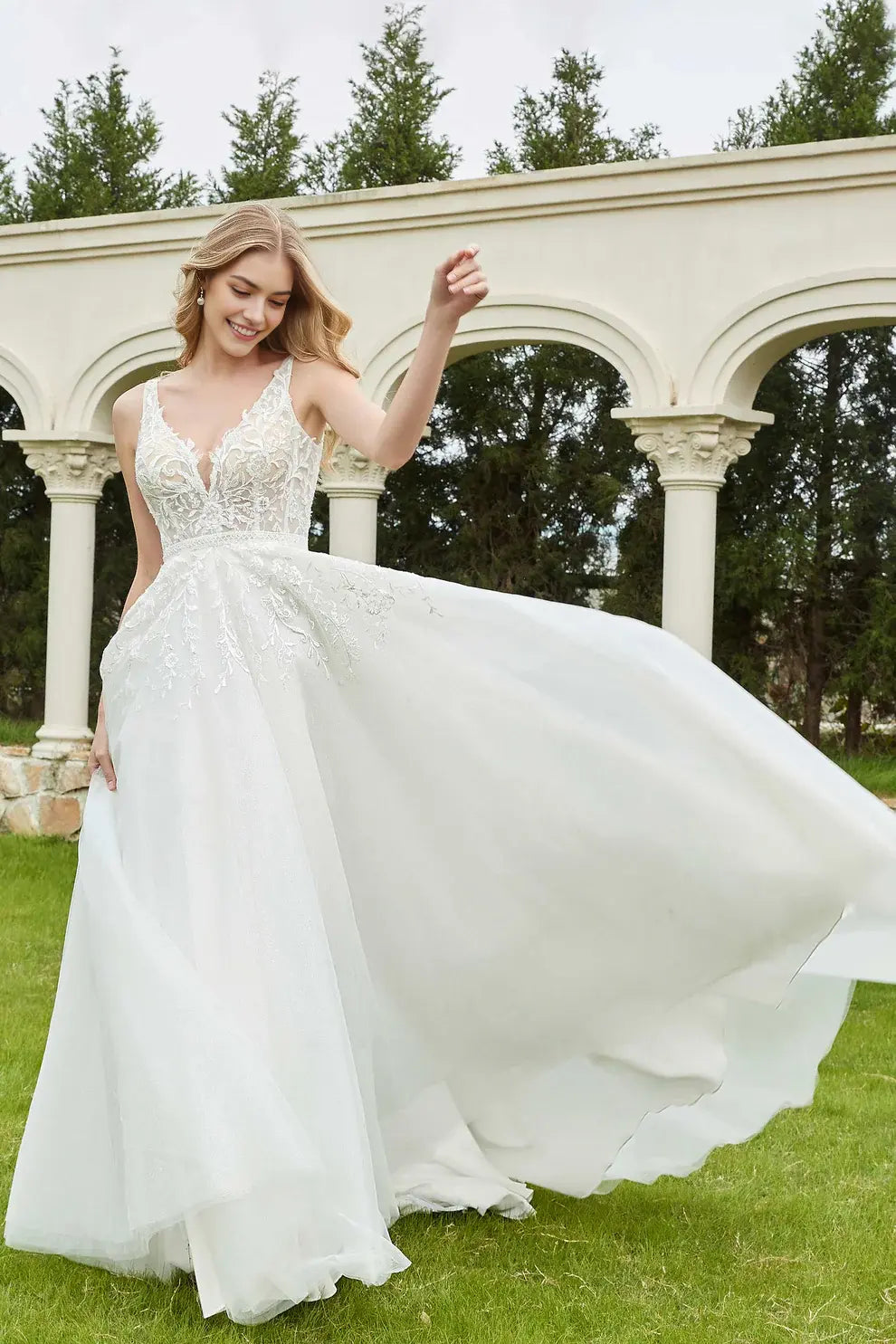 Sparkle Tulle A-Line Deep V Neck Sleeveless Ruched Exquisite Lace Applique Backless Affordable Hot Sale Wedding Dress