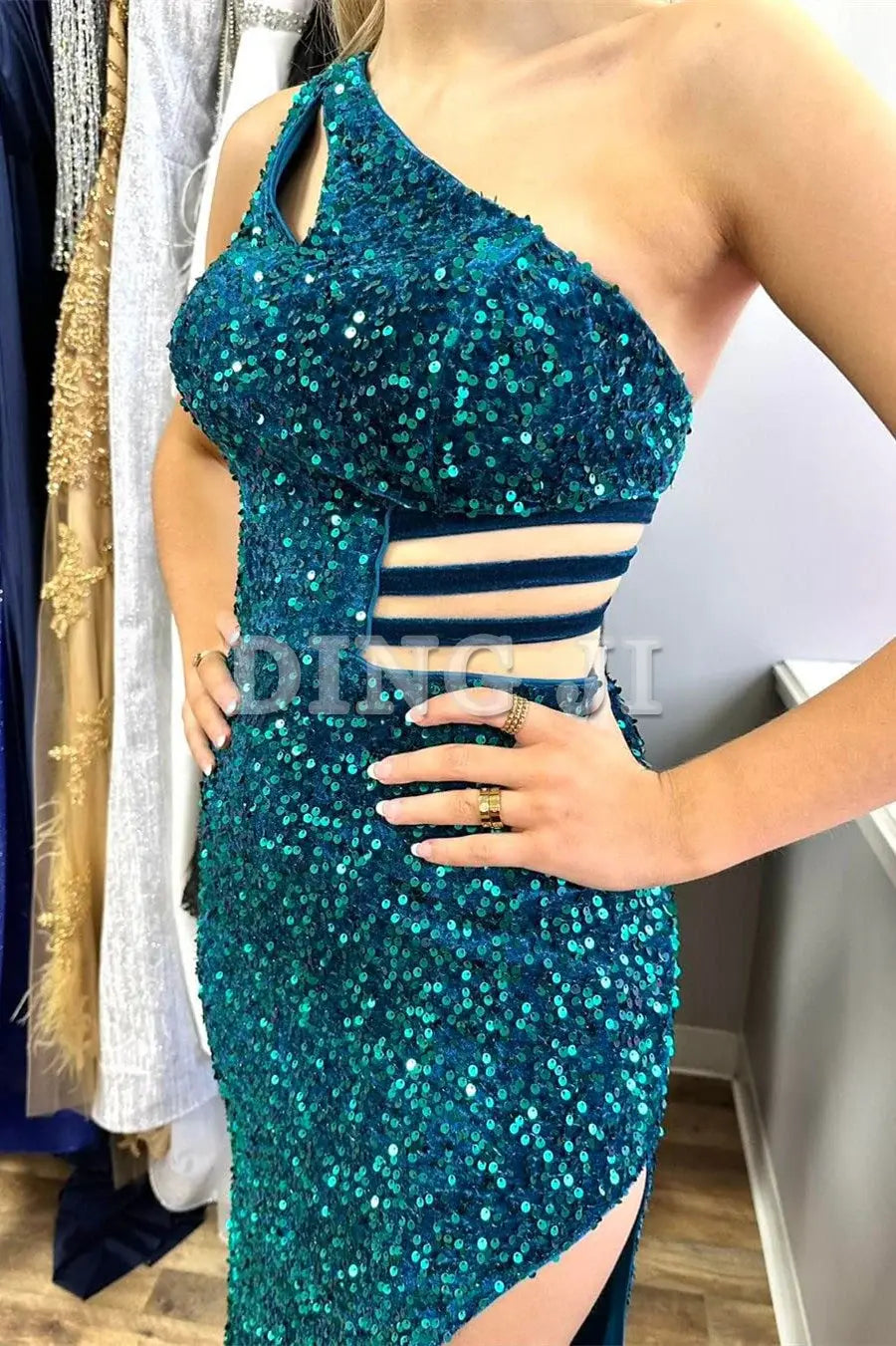 DingJiDress Sparkle Evening Dress One-Shoulder Turquoise Sequin Keyhole Long Prom Dress Side Fork Lace up Backless Formal Wear Dresses Wedding Guest Dresses