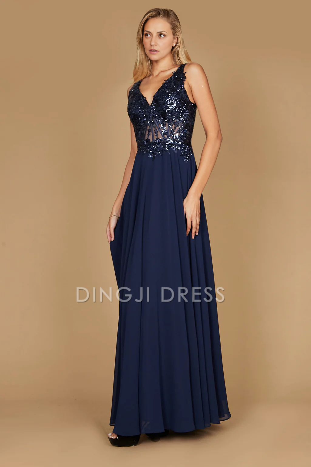 DingJiDress Evening Dress Elegant A Line V Neck Sleeveless Long Mother Of The Bride Dress