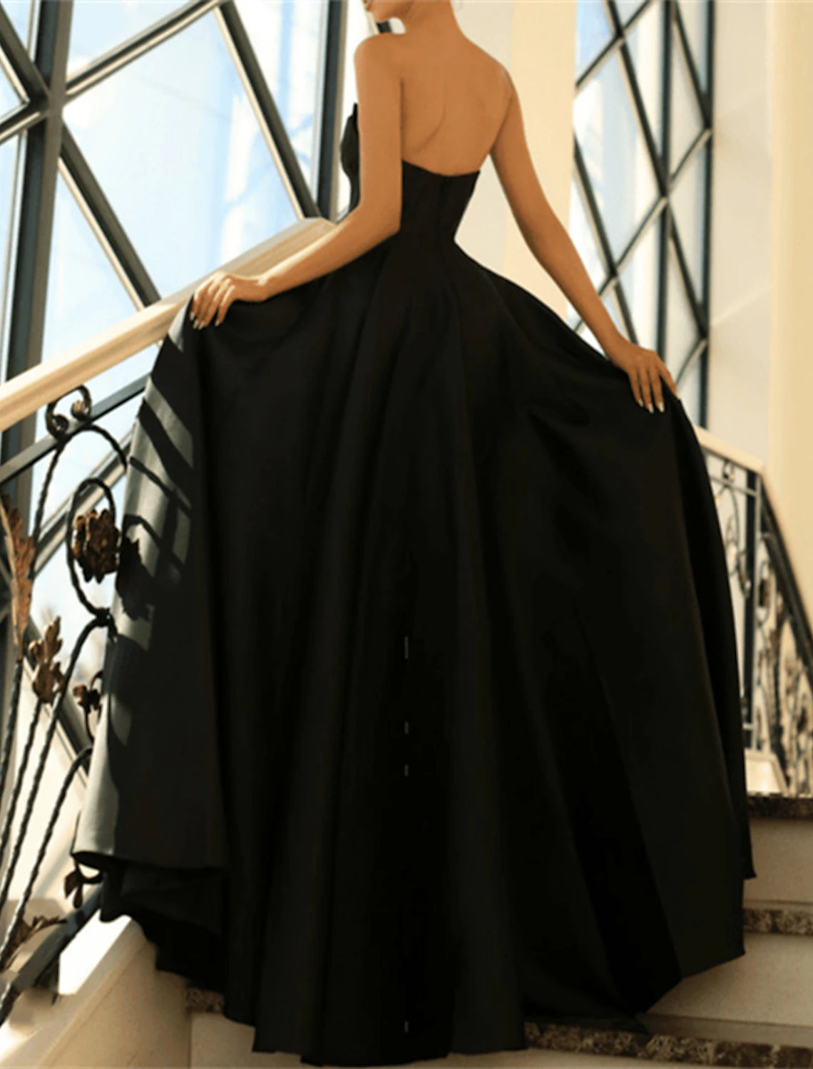 A-Line Evening Gown Elegant Black Dress Formal Masquerade Floor Length Sleeveless Strapless Satin with Ruched