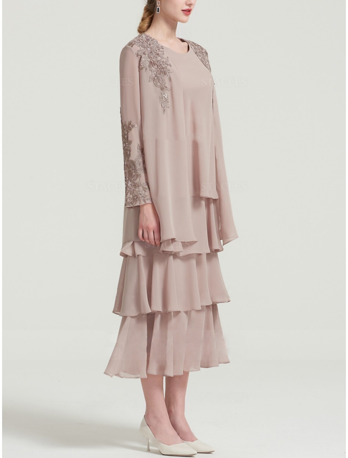 Sheath / Column Mother of the Bride Dress Wedding Guest Elegant Scoop Neck Tea Length Chiffon Long Sleeve with Tier Appliques Ruching