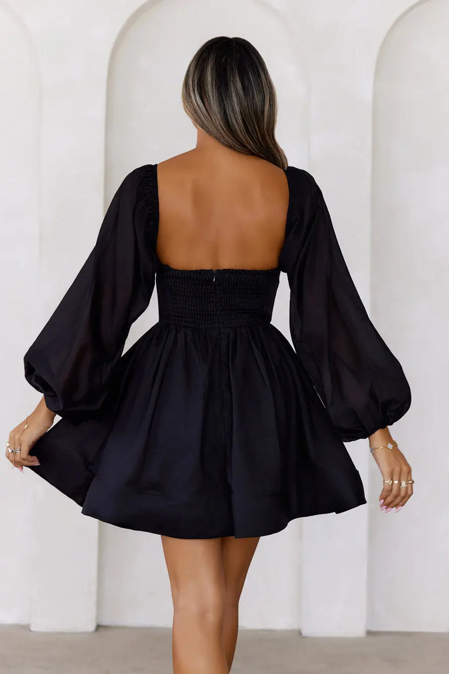 A-line Sweetheart Long Sleeve Corset Open Back Black Short Prom Dress