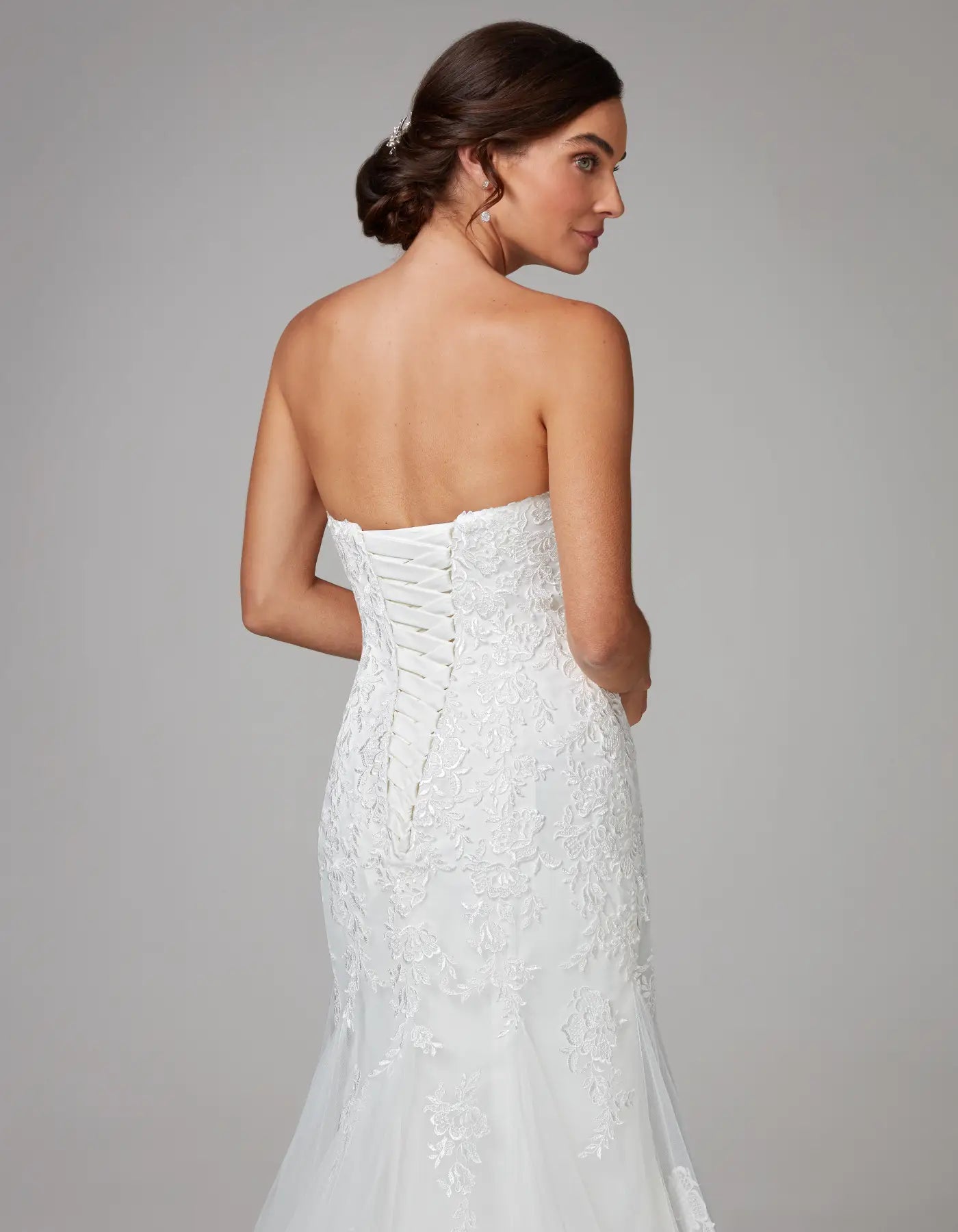 DingJiDress a strapless tulle mermaid with fine floral lace