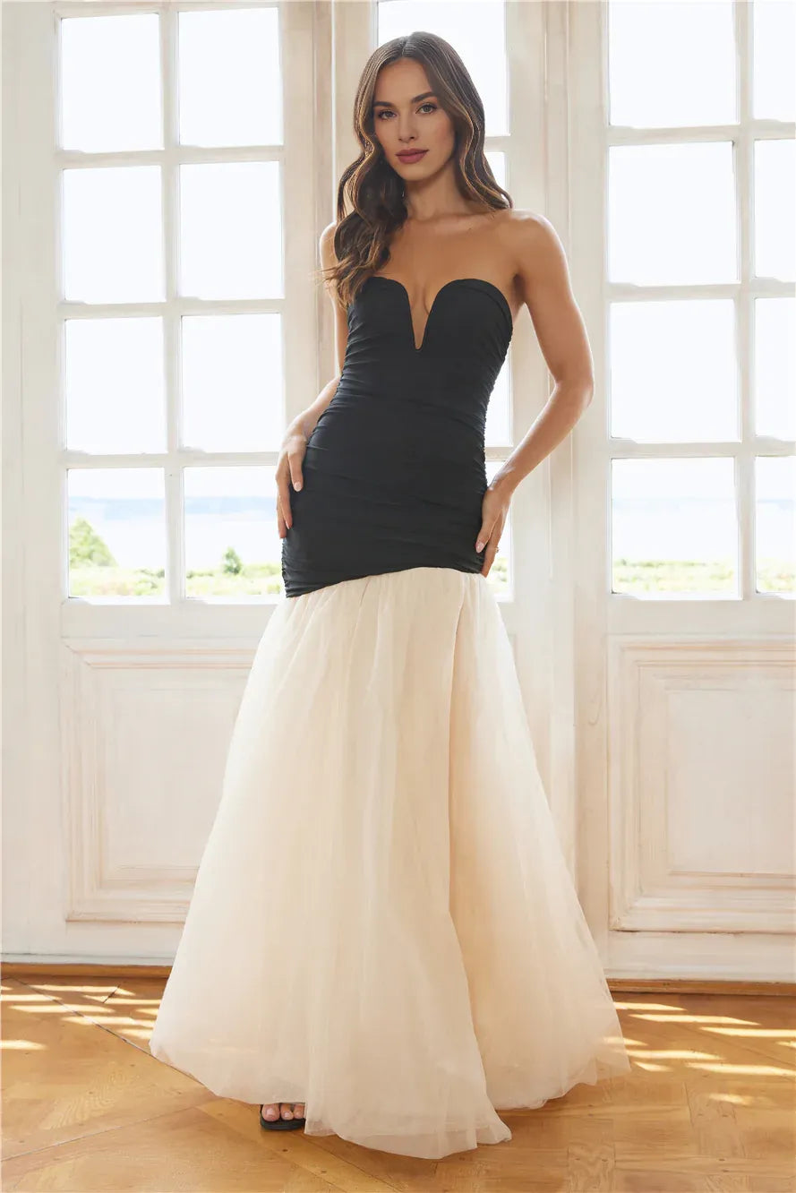 Appropriate Color Matching Mermaid Strapless Tulle Black Maxi Prom Dress With Slit