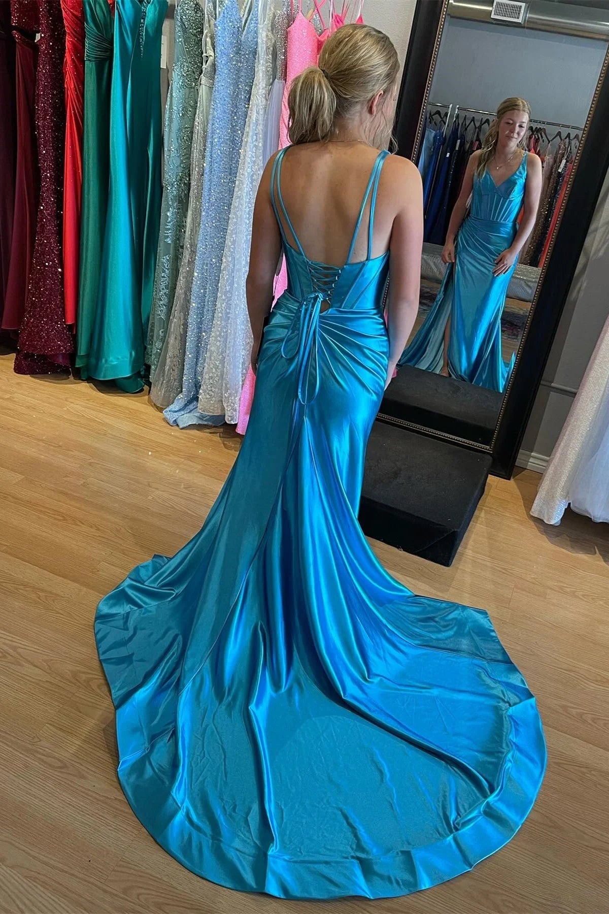 DingJiDress Prom Dresses Floor-Length Sleeveless V-Neck Mermaid Backless Strap