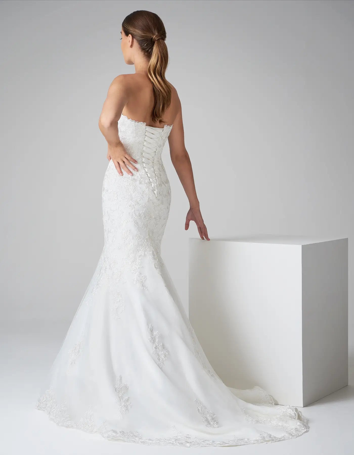 DingJiDress a traditional mermaid gown with metallic lace