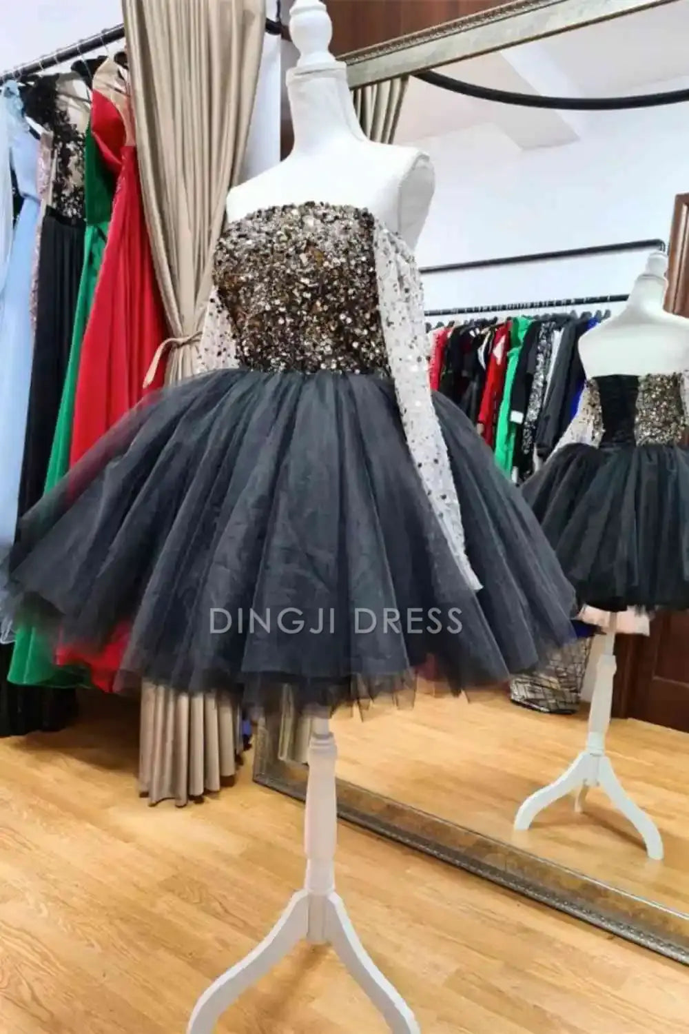 DingJiDress Short Evening Dress Ball Gown Sequin A Line Off The Shoulder Long Sleeves With Beading Sparkle Cocktail Dress Hot Sale Homecoming Dress