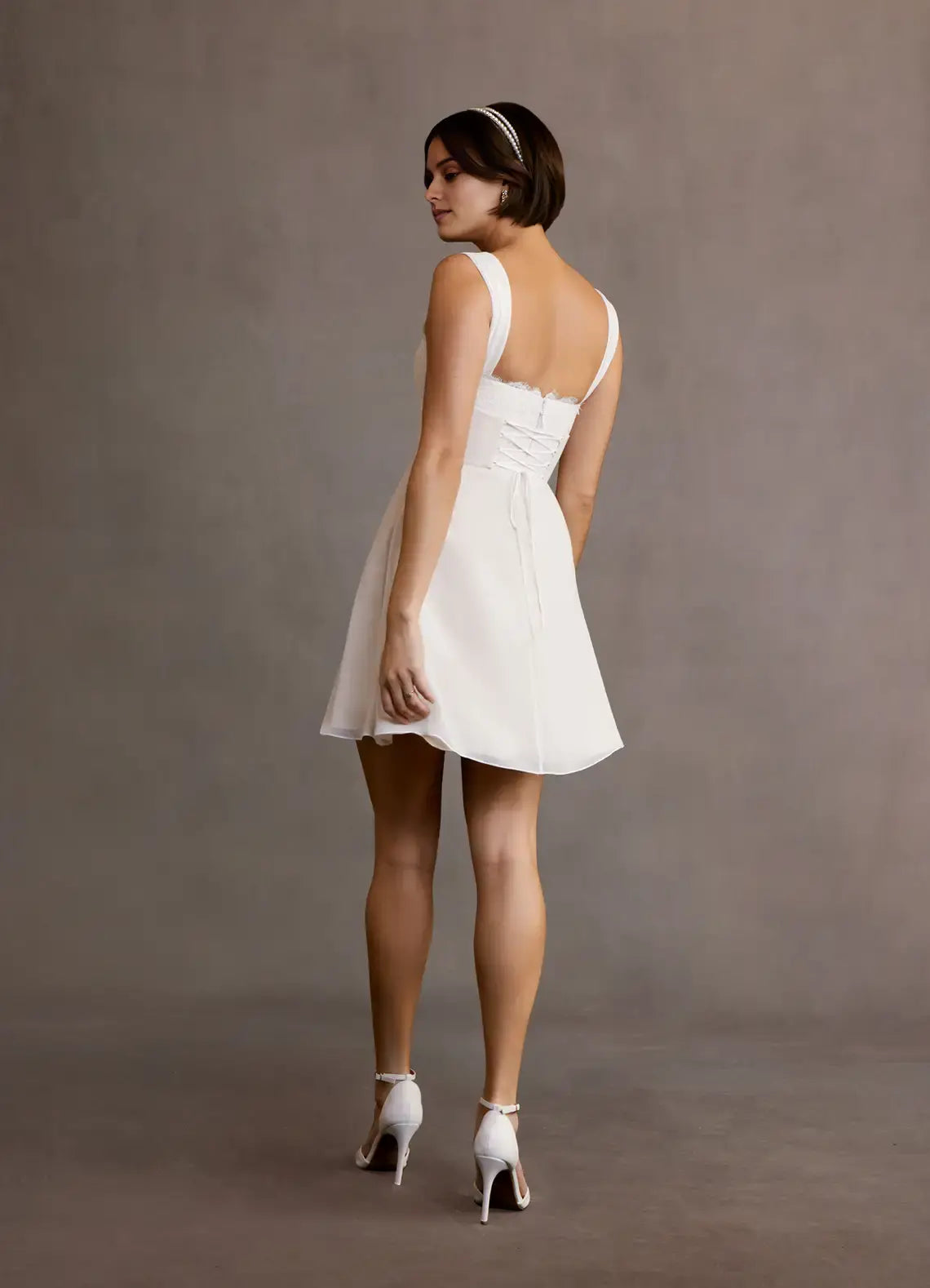 DingJiDress Short Prom Dress A-Line Sweetheart Lace Neckline Wide Shoulder Strap Sleeveless Cute Charming Hot Sale Homecoming Dress