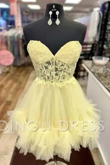 DingJiDress Short Dress Cute A-Line Off Shoulder Sweetheart Sheer Corset Ruffle With Appliques Lace-Up Backless Fantastic Hot Sale Homecoming Dress