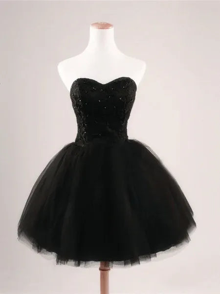 Glamorous Ball-Gown Sweetheart Lace Beaded Black Mini Homecoming Dress