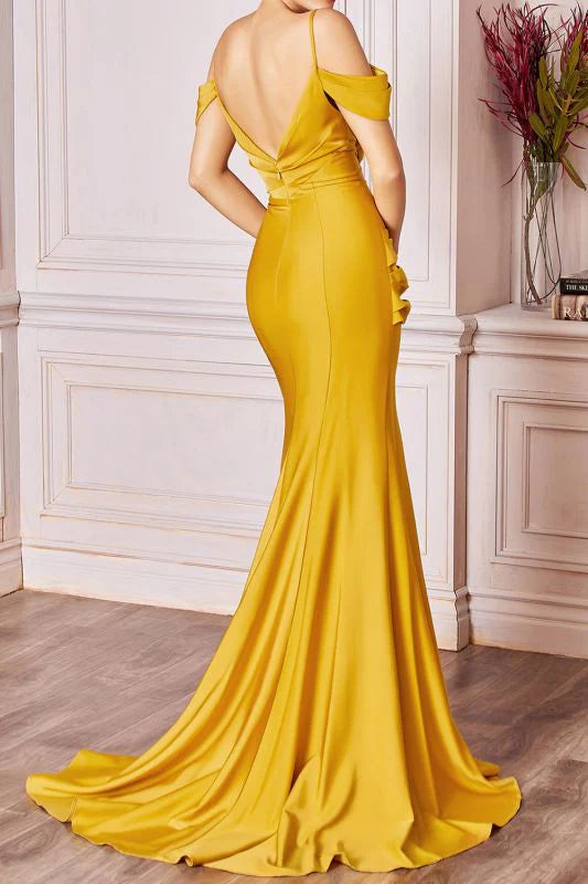 DingJiDress Off The Shoulder Prom Dresses Satin Red Sweep Train Zipper Up Back