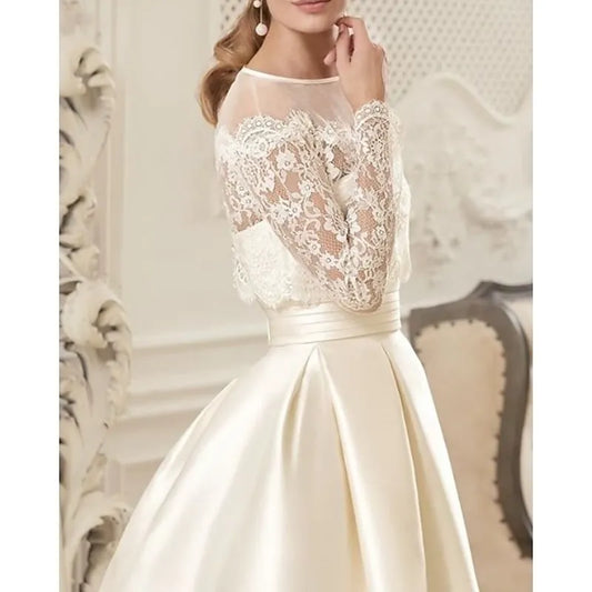 Vintage Ball-Gown Illusion Neck Long Sleeve Lace Appliqué Ivory Floor-Length Prom Dress With Pocket
