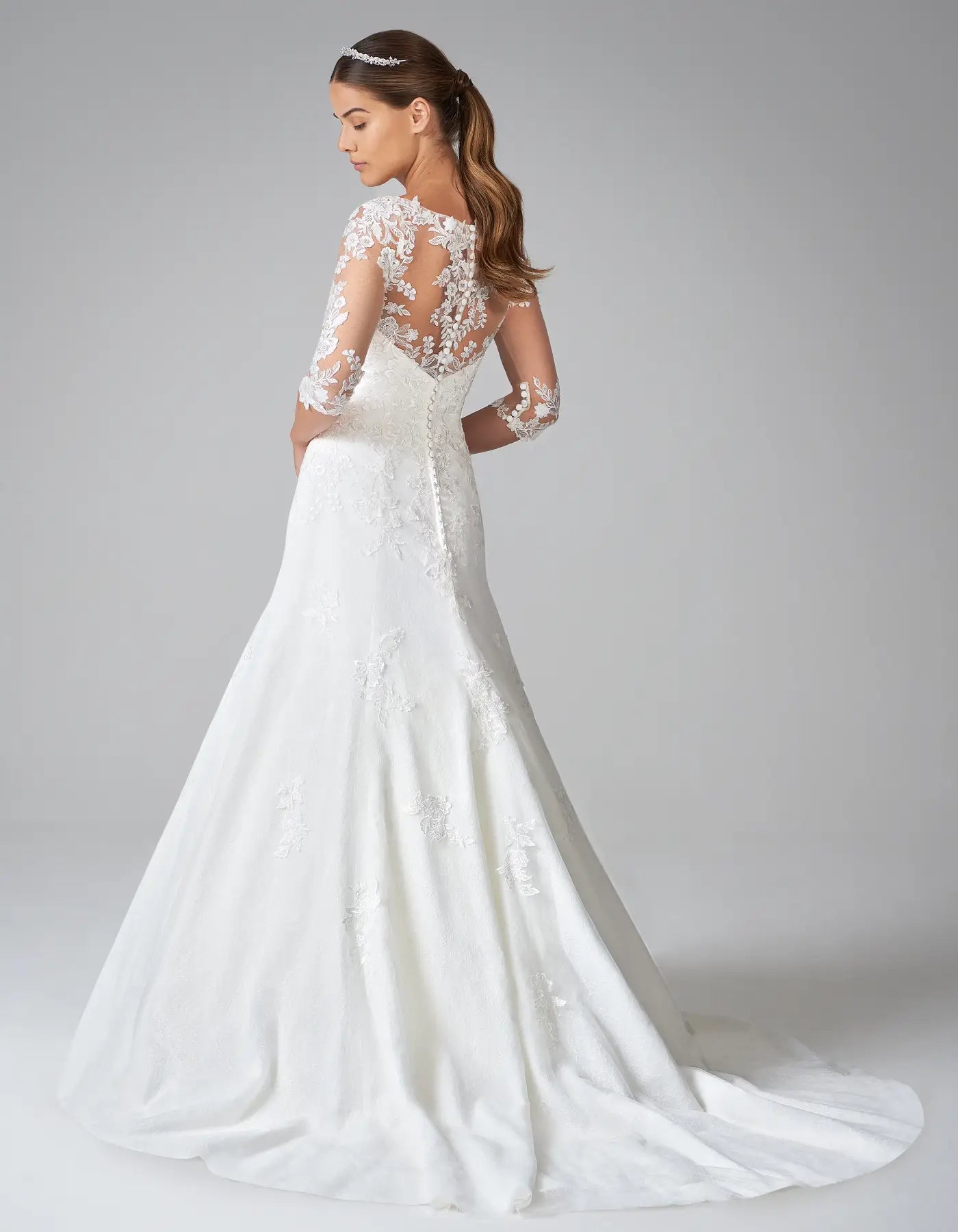 DingJiDress a sparkling gown with lace sleeves Wedding Dresses