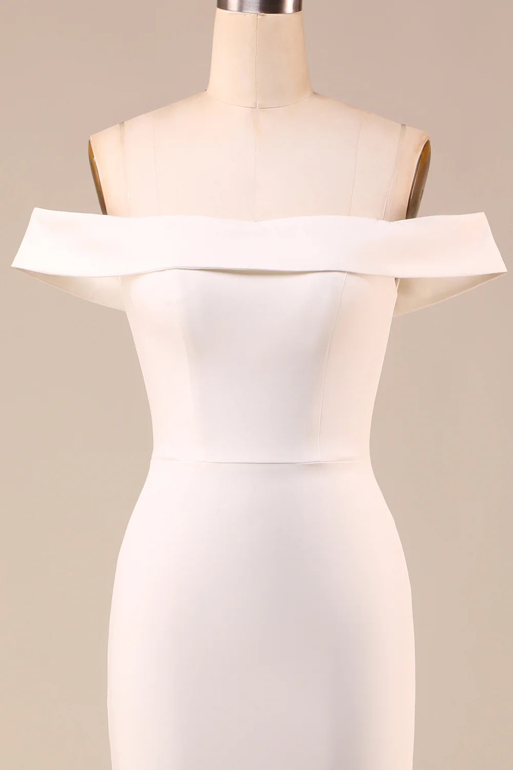 DingJiDress Simple Ivory Mermaid Lace-Up Back Long Wedding Dress