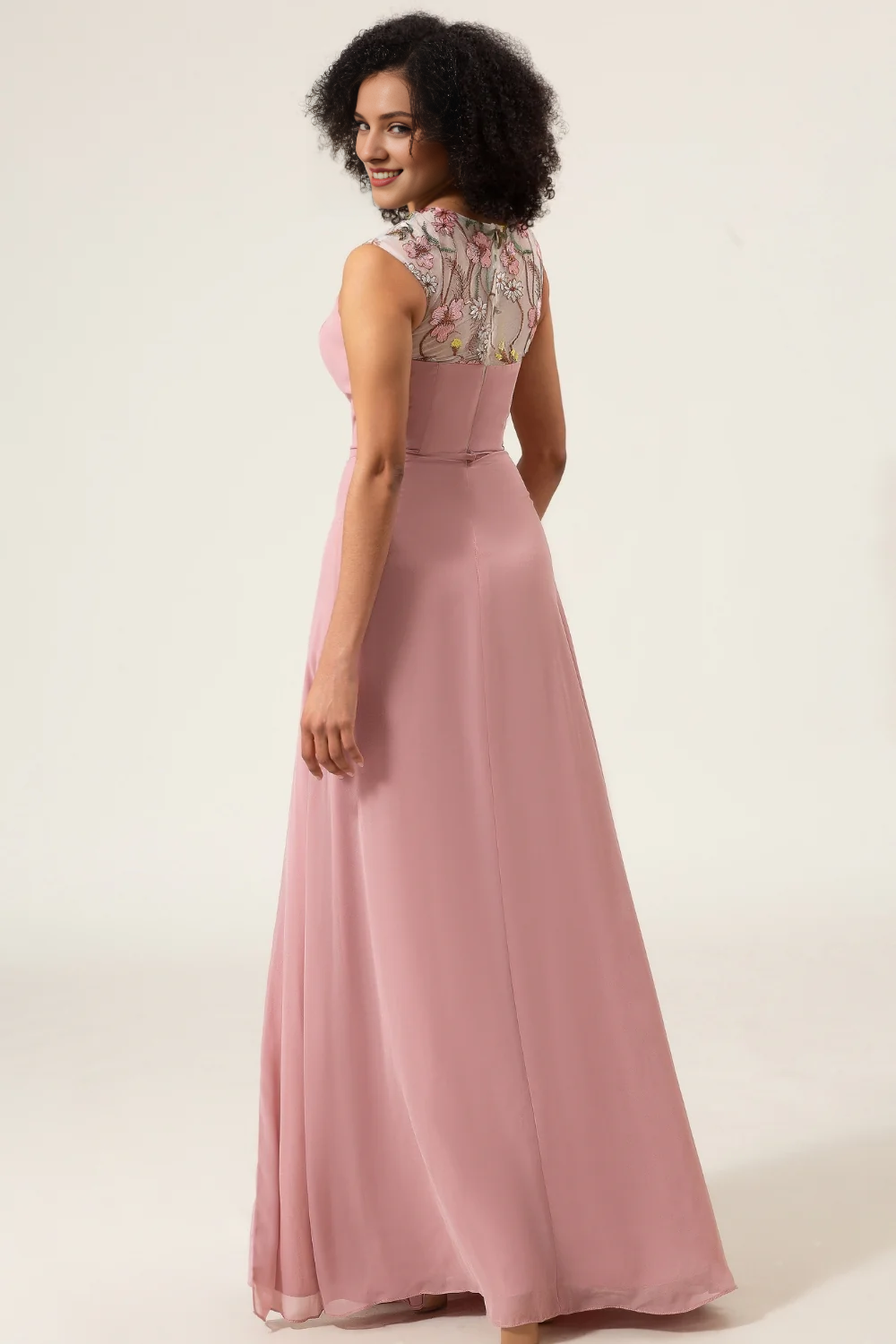 DingJiDress Elegant Prom Dresses Dusty Rose A-Line Round Neck Maxi Chiffon Bridesmaid Dress With Embroidery