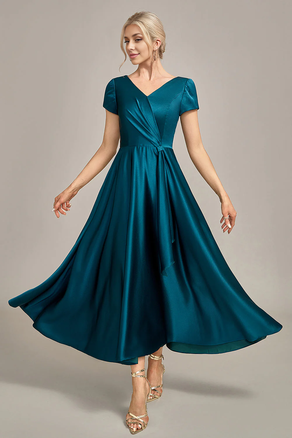 DingJiDress Elegant Peacock Green V-Neck A-Line Pleated Satin Mother of the Bride Dress
