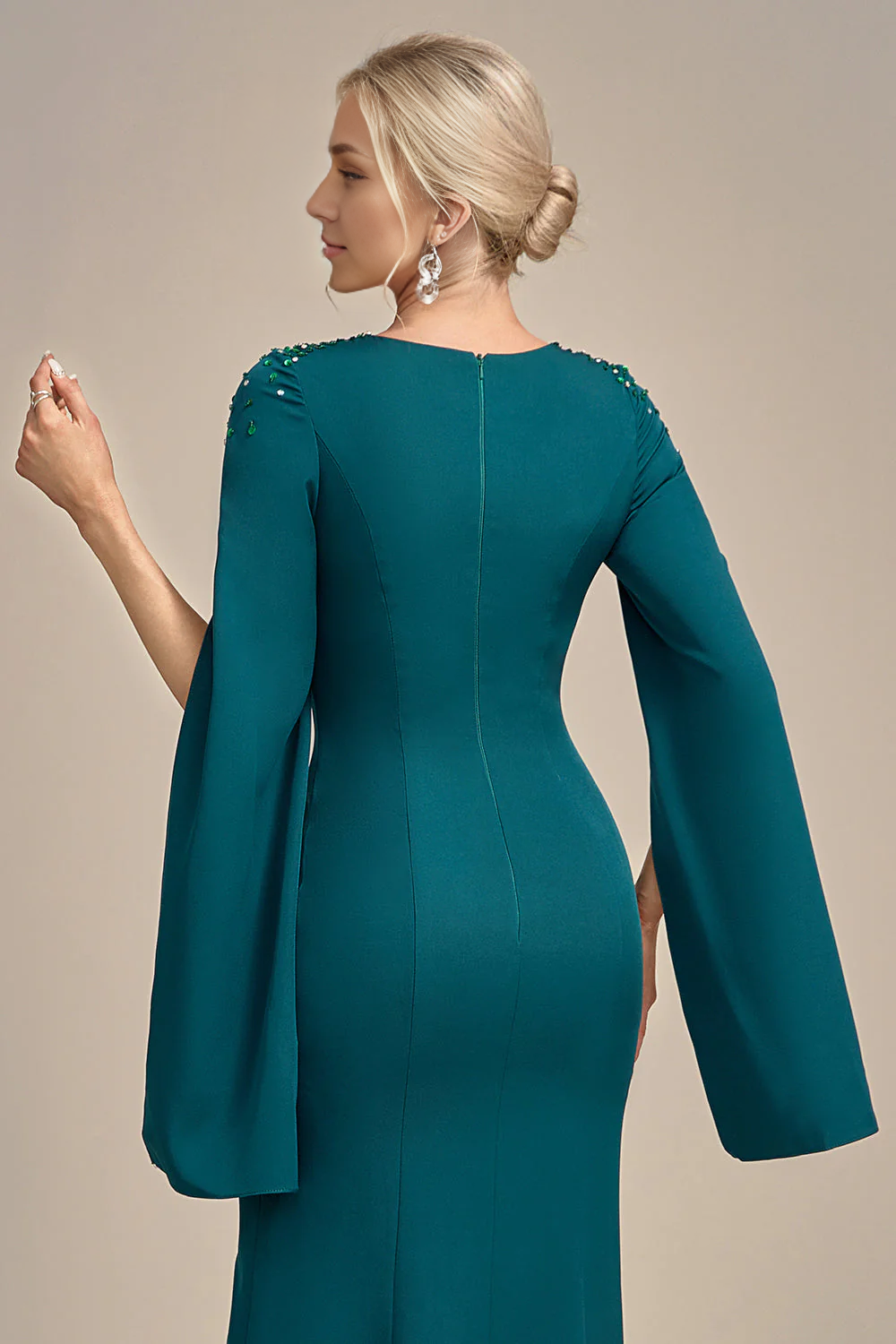 DingJiDress Elegant Glitter Dark Green Mermaid Round Neck Mother of the Bride Dress With Long Sleeves