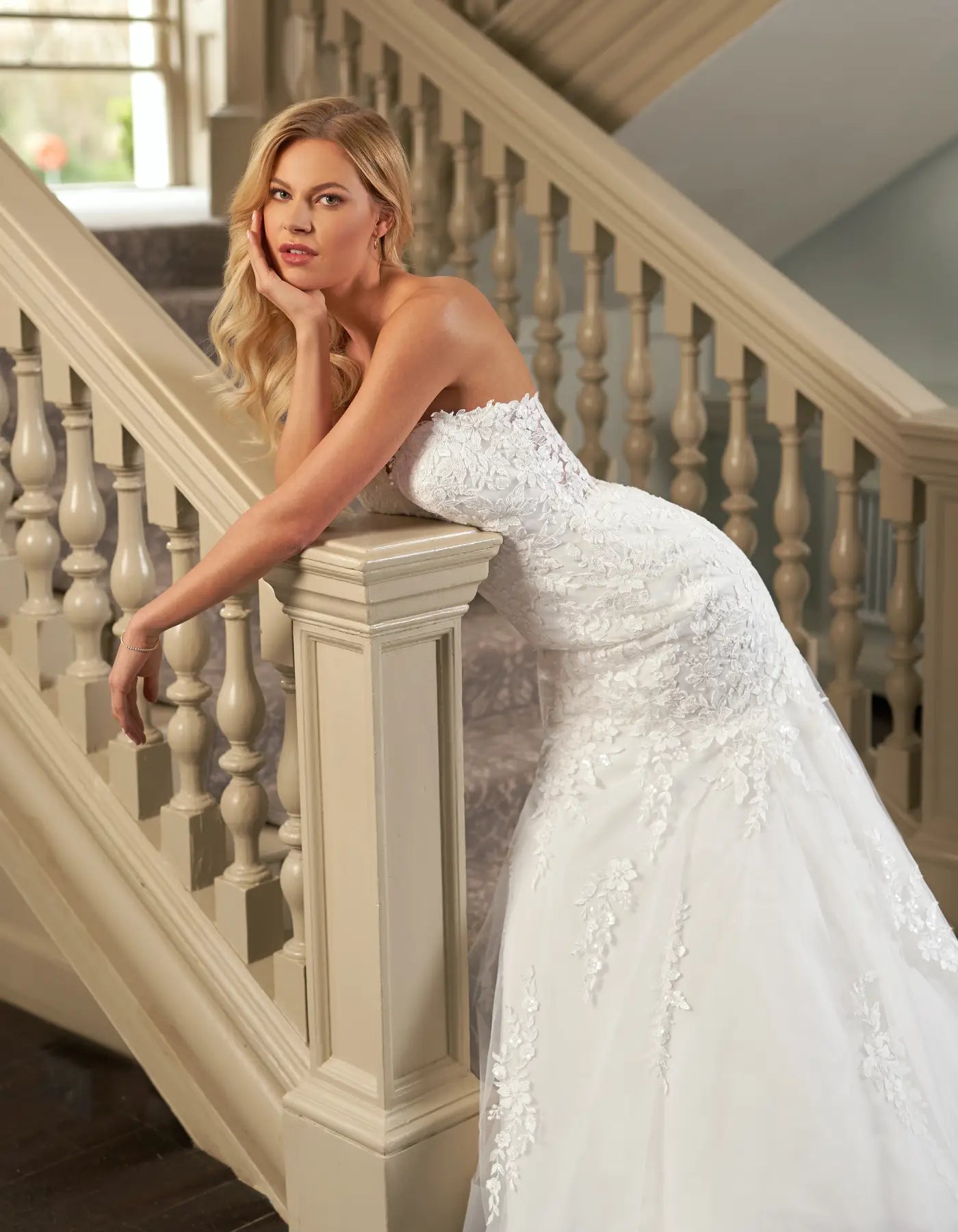 DingJiDress a strapless mermaid dress with floral lace