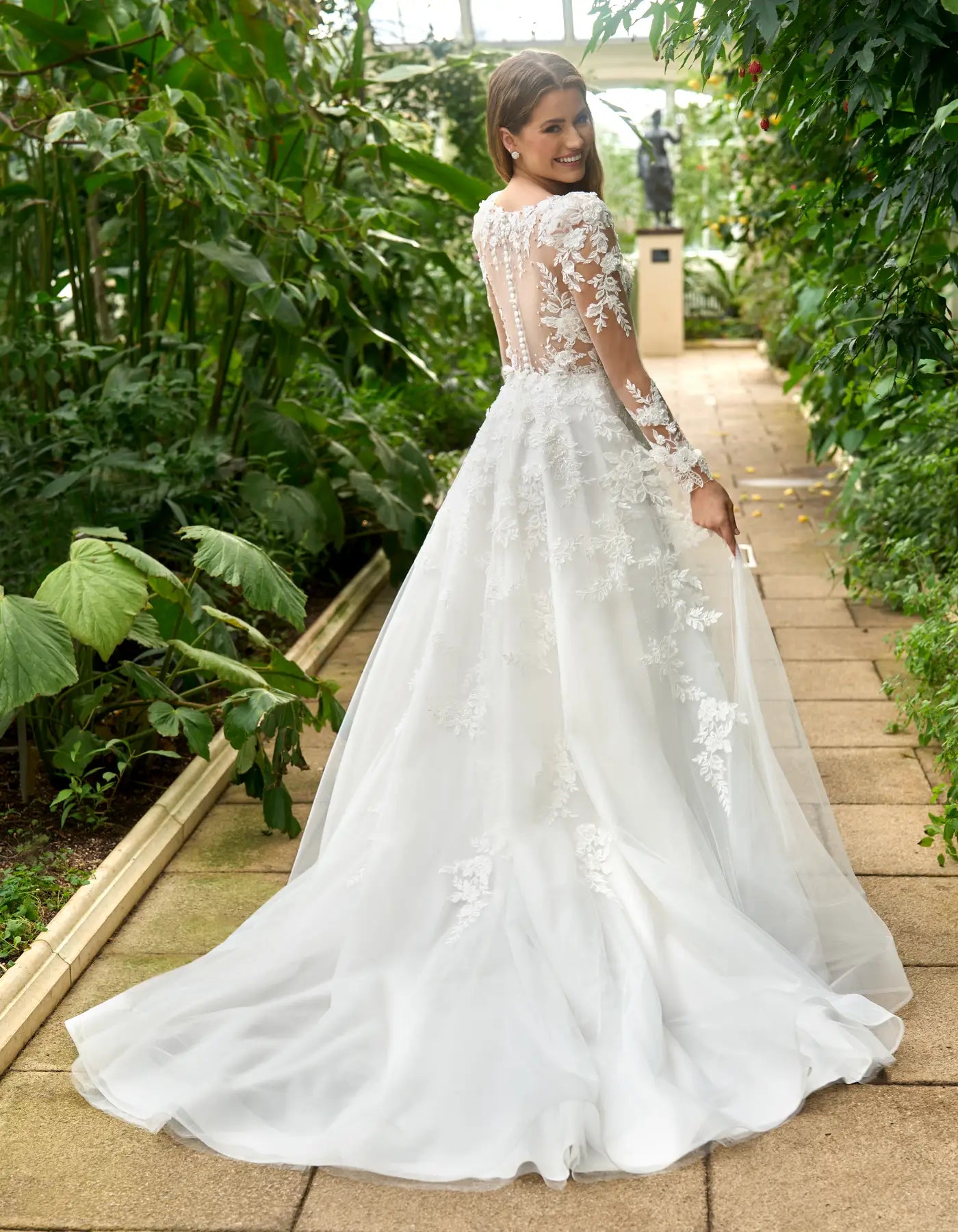 DingJiDress a 3d floral a-line with sleeves