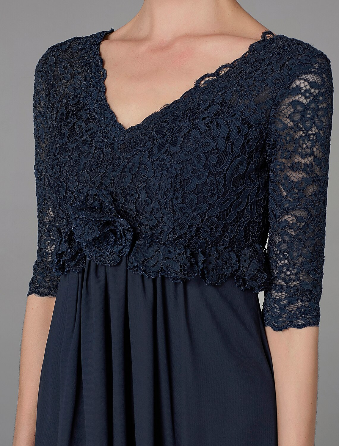 A-Line Mother of the Bride Dress Elegant Luxurious V Neck Floor Length Chiffon Lace Half Sleeve with Lace Bow(s)