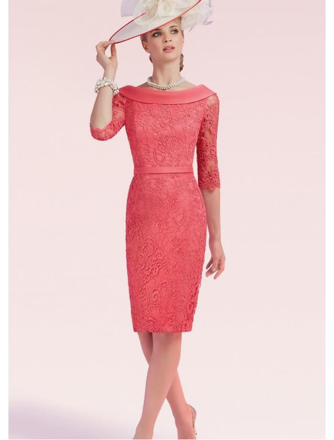 Mother of the Bride Dress Plus Size Neck Knee Length Satin Lace Half Sleeve with Bow(s) Split Front