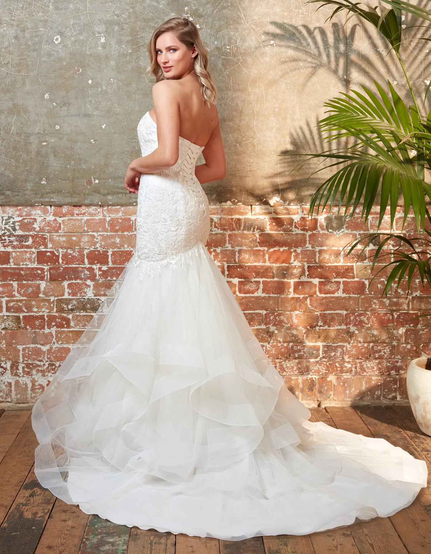 DingJiDress strapless lace mermaid with waterfall skirt