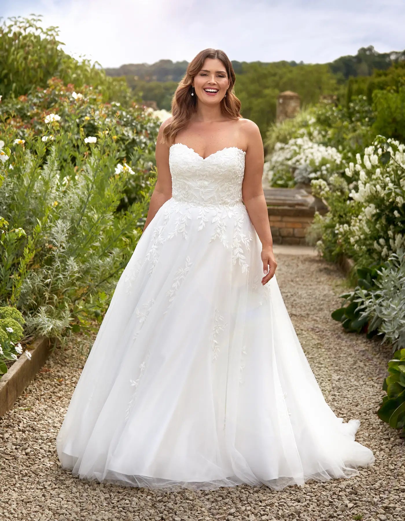 DingJiDress a strapless a-line with contemporary lace