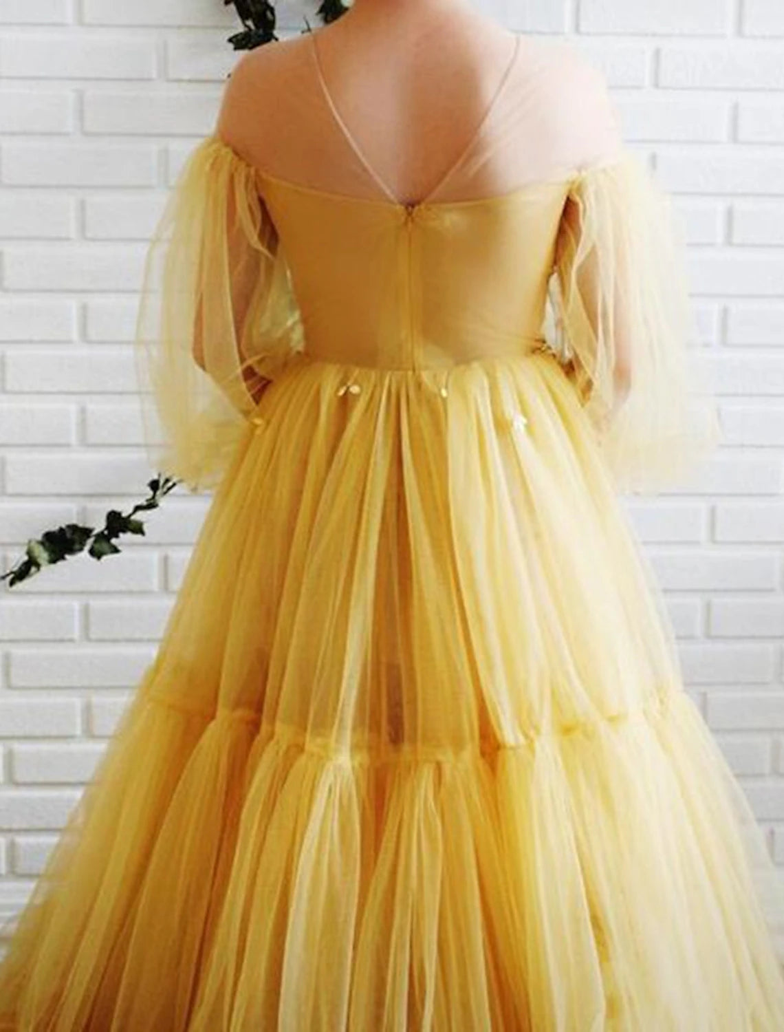 Ball Gown Prom Dresses Elegant Dress Wedding Guest Prom Floor Length Long Sleeve Illusion Neck Tulle with Beading Appliques