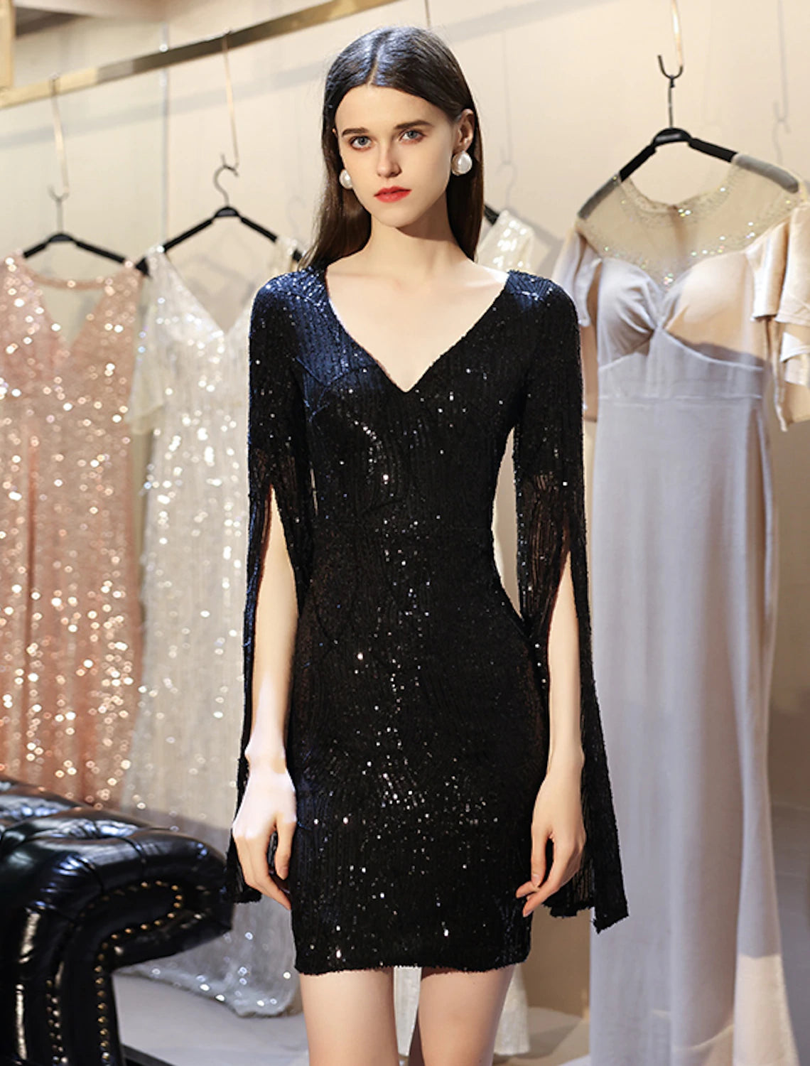 Sheath / Column Sparkle Elegant Homecoming Cocktail Party Dress V Neck Long Sleeve Short / Mini Sequined with Sequin