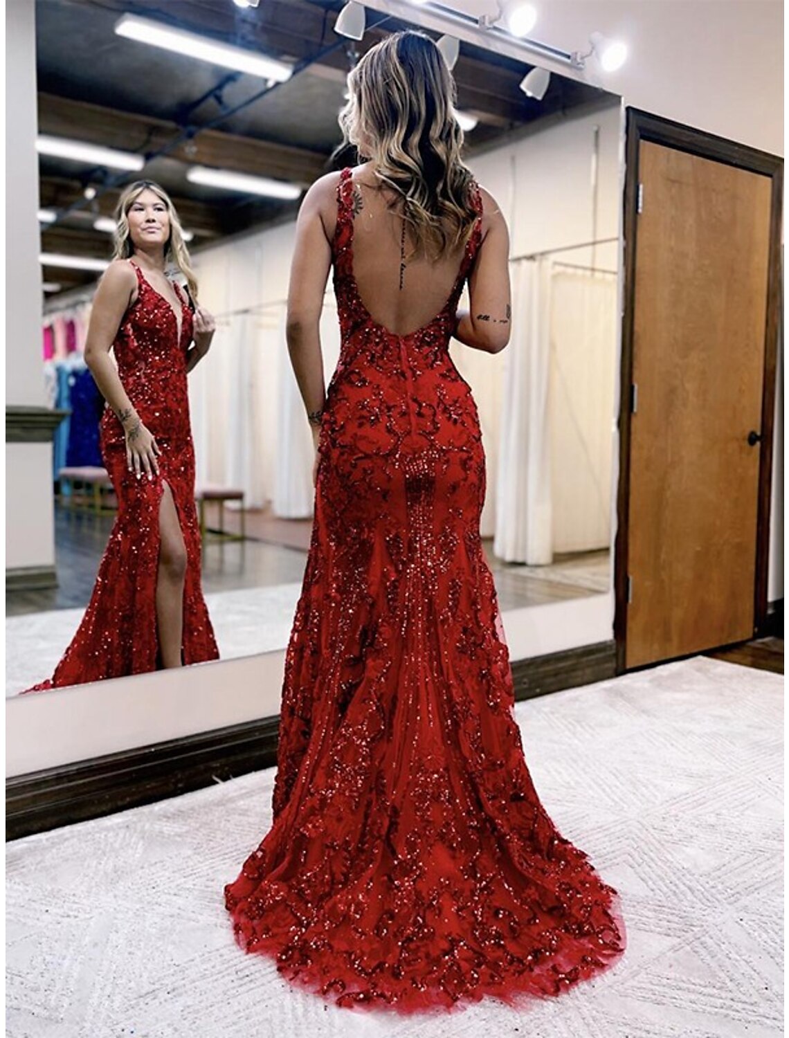 Trumpet Prom Dresses Sparkle Shine Dress Formal Sleeveless V Neck Sequined Backless with Sequin