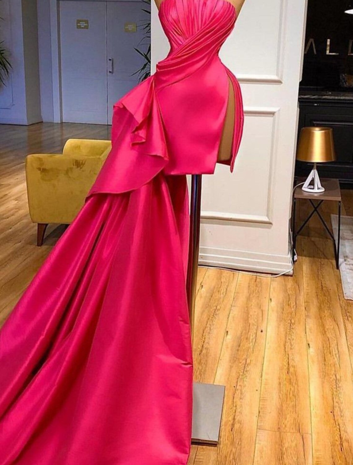 Sheath / Column Cocktail Dresses Sexy Dress Summer Short / Mini Sleeveless Strapless Barbiecore Satin with Ruched