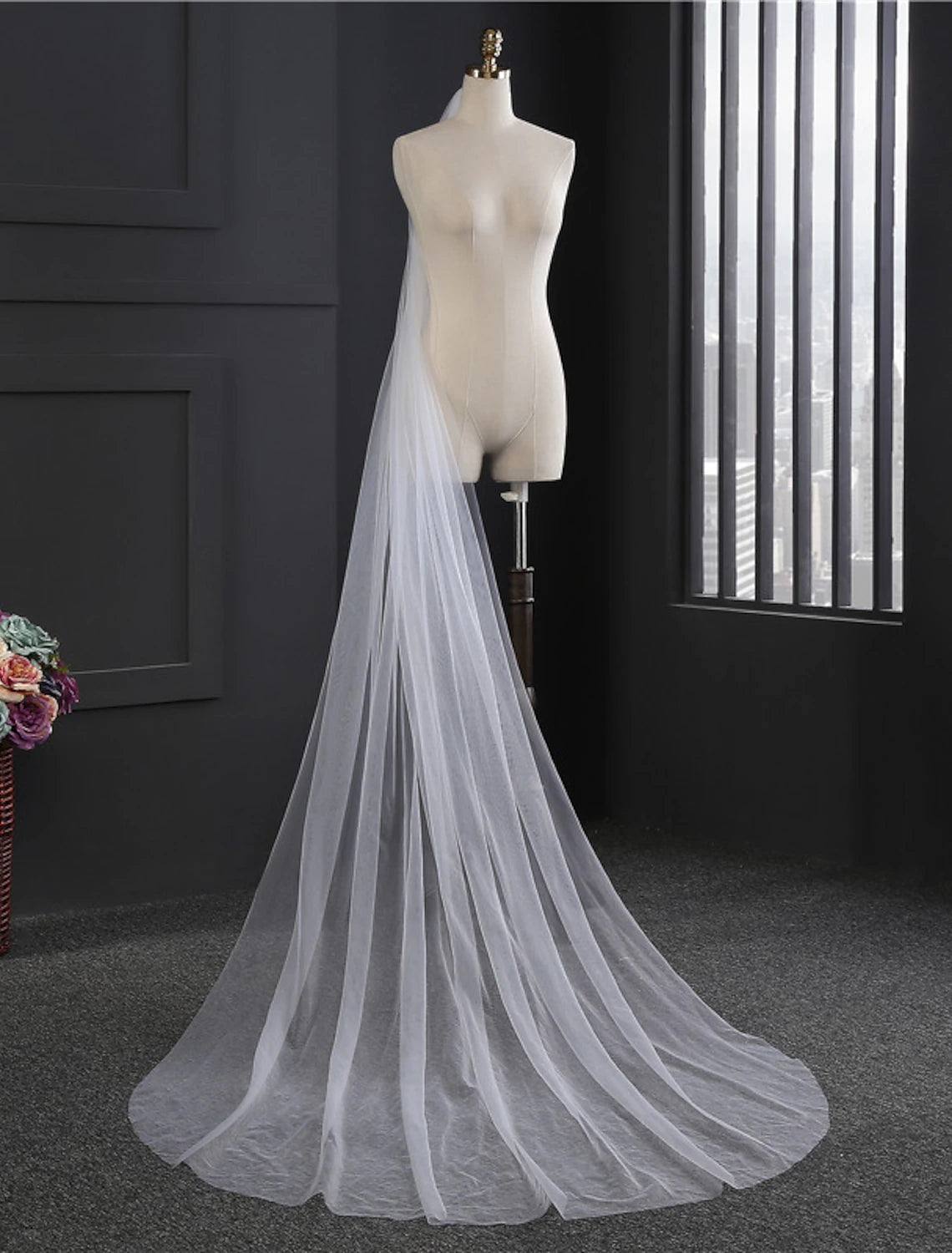 DingJiDress One-tier Cut Edge Wedding Veil Chapel Veils with Flower Comb Tulle / Angel cut / Waterfall