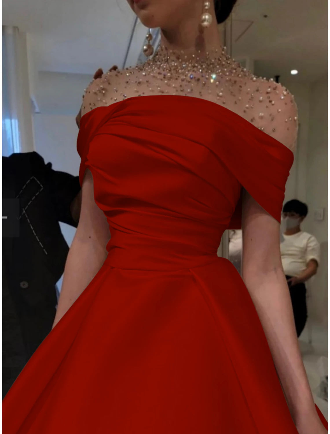 A-Line Evening Gown Elegant Dress Formal Christmas Red Green Dress Floor Length Short Sleeve Illusion Neck Satin with Ruched Beading