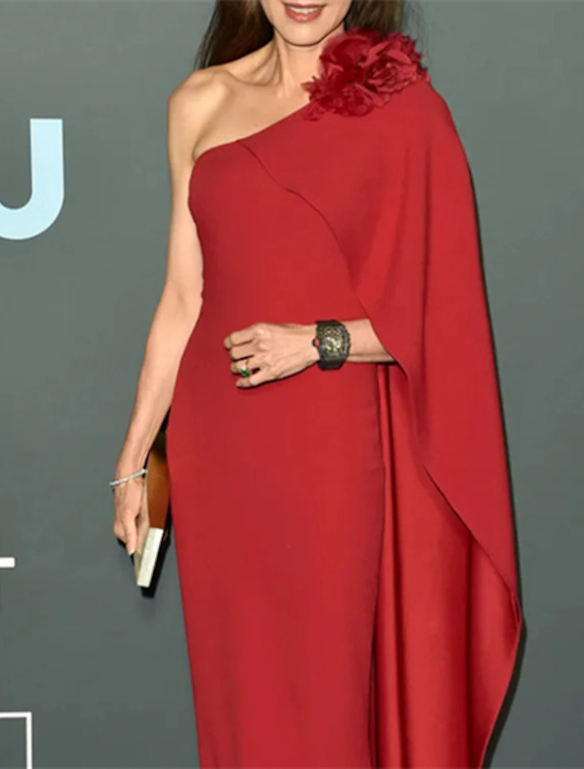 Sheath / Column Evening Gown Celebrity Style Dress Formal Wedding Guest Sweep / Brush Train Sleeveless One Shoulder Stretch Chiffon with Shouder Flower