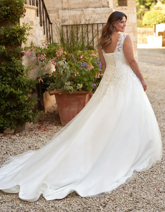 DingJiDress an illusion strap lace a-line