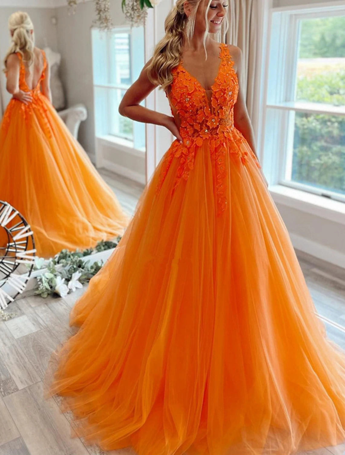 A-Line Prom Dresses Cut Out Dress Engagement Sweep / Brush Train Sleeveless V Neck Tulle Backless V Back with Appliques
